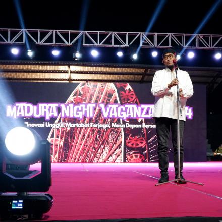 Bupati Sumenep Membuka Kegiatan Madura Night Vaganza 2024   